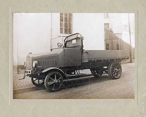 ca. 1920 - 1. Scherrer-LKW